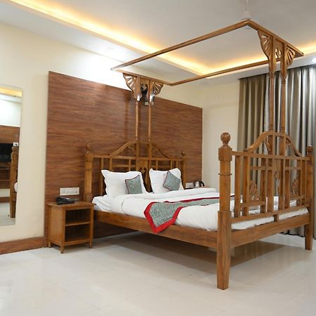 Orchha Club And Resort - Ocr المظهر الخارجي الصورة
