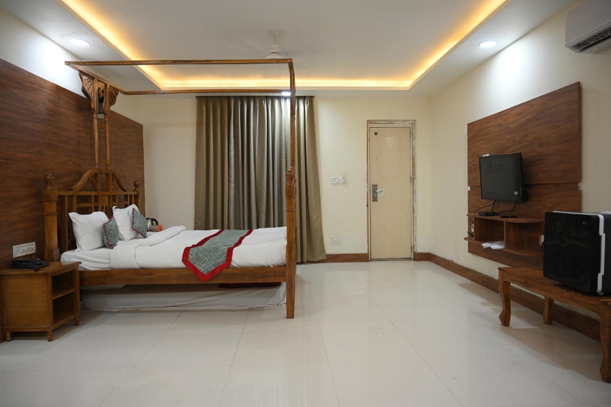 Orchha Club And Resort - Ocr المظهر الخارجي الصورة