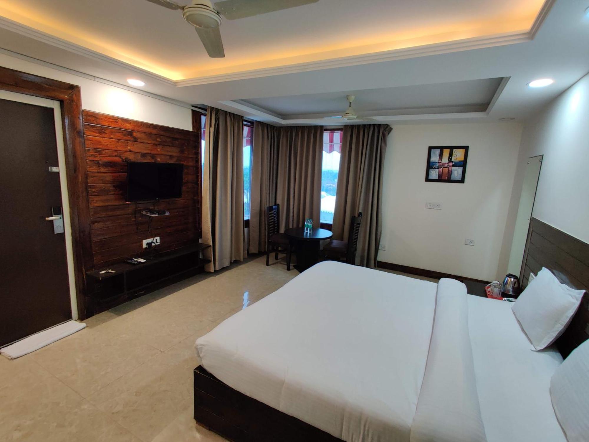 Orchha Club And Resort - Ocr المظهر الخارجي الصورة
