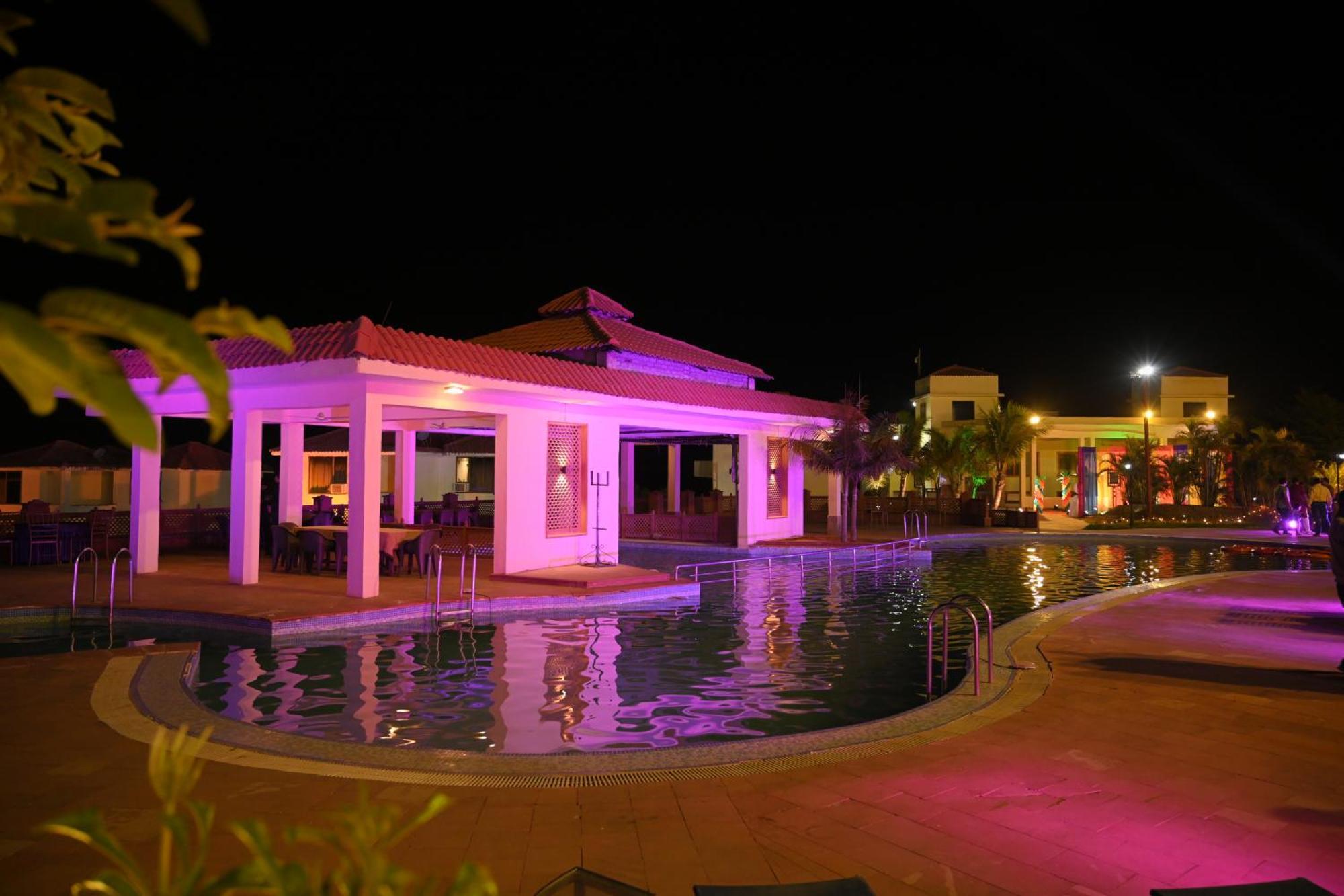 Orchha Club And Resort - Ocr المظهر الخارجي الصورة