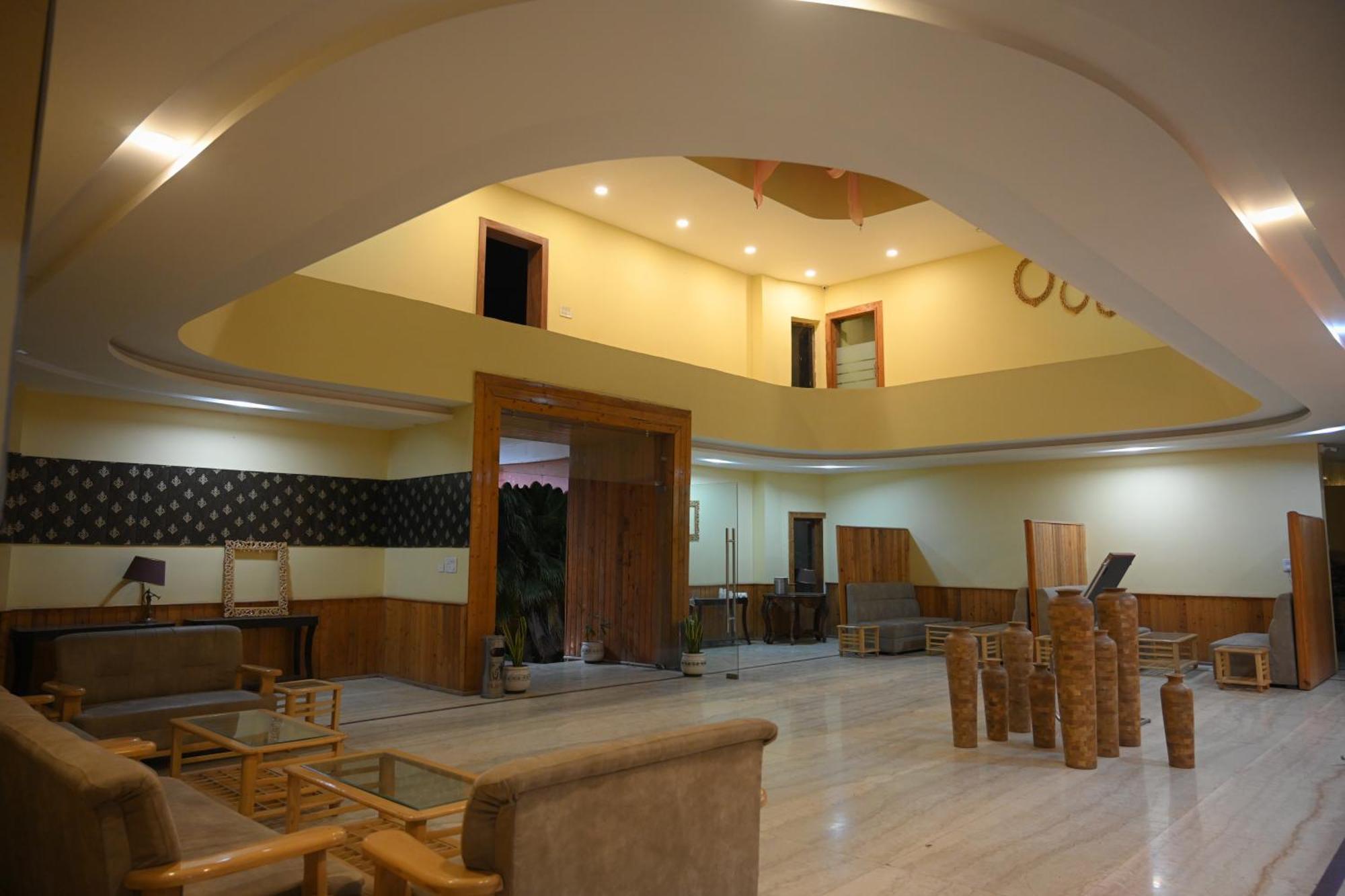 Orchha Club And Resort - Ocr المظهر الخارجي الصورة