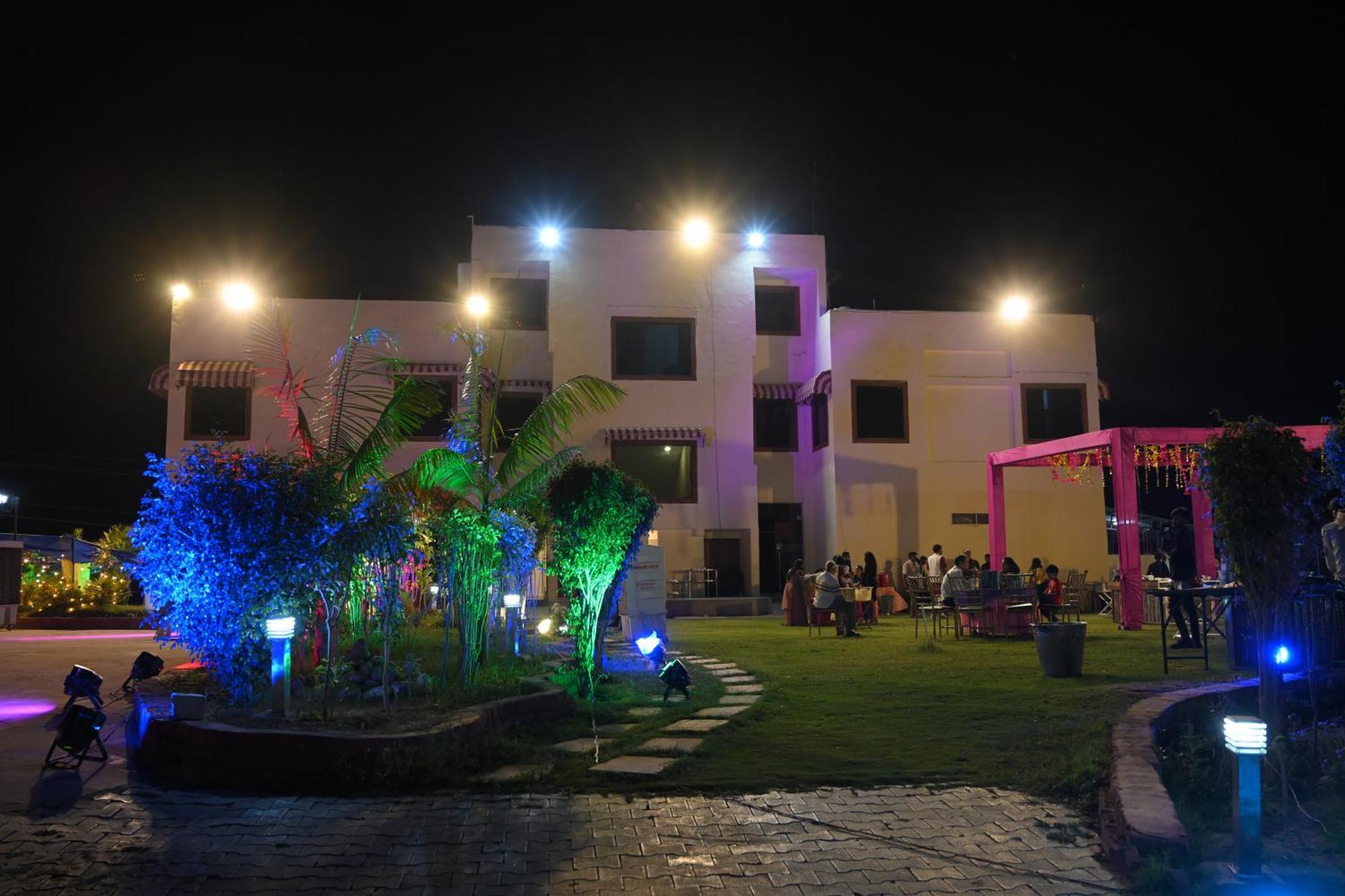 Orchha Club And Resort - Ocr المظهر الخارجي الصورة